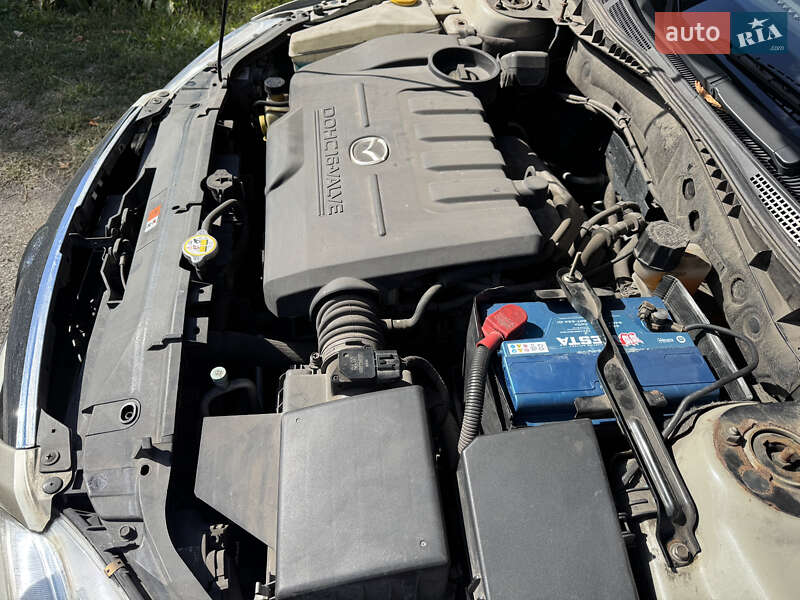 Седан Mazda 6 2004 в Каменском