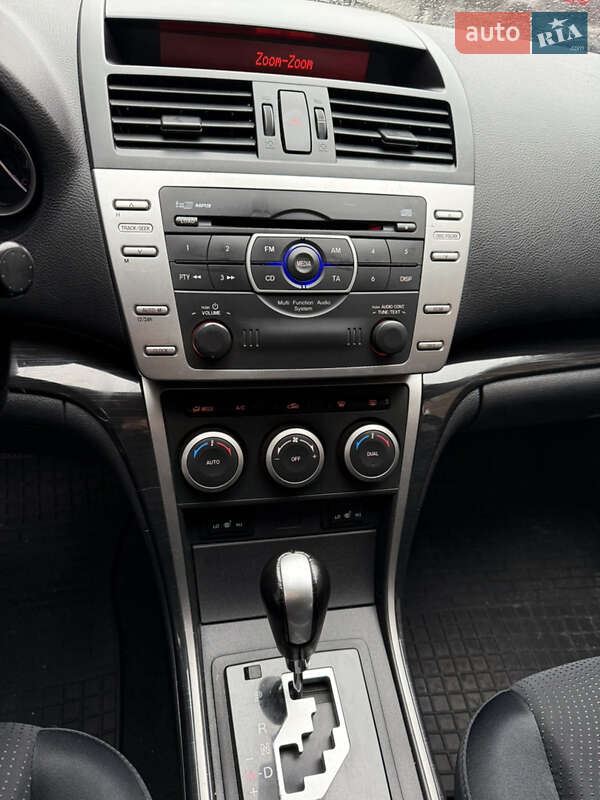 Седан Mazda 6 2008 в Обухове
