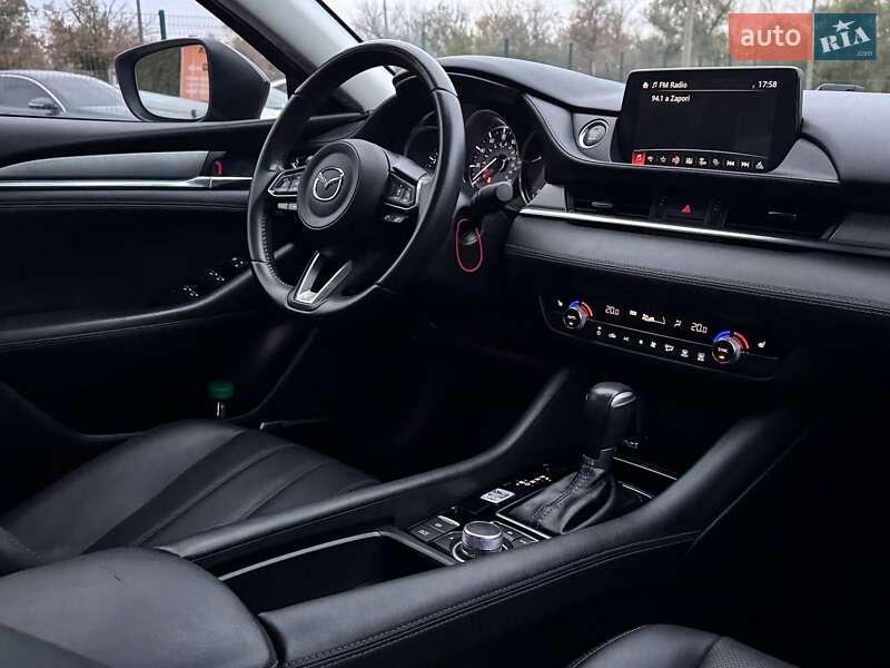Седан Mazda 6 2019 в Запорожье