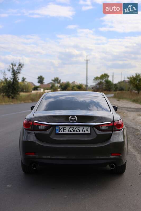 Седан Mazda 6 2016 в Днепре