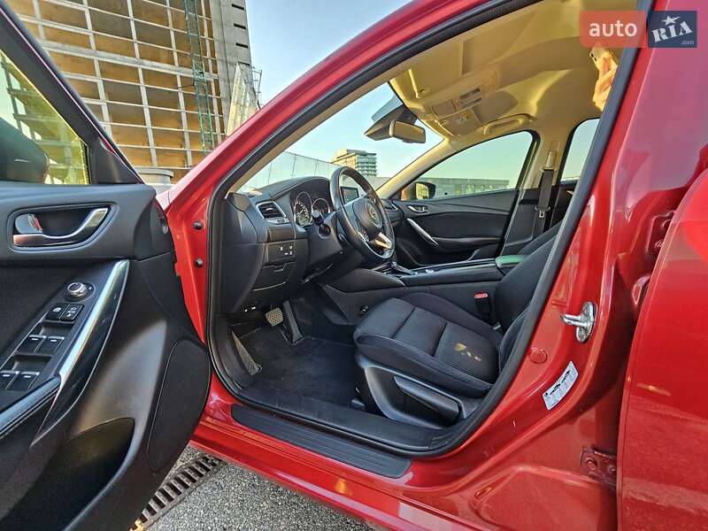 Седан Mazda 6 2018 в Дніпрі