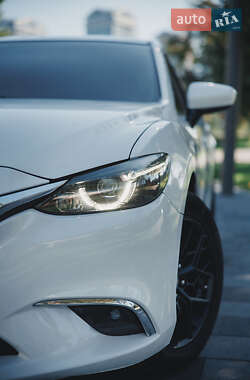 Седан Mazda 6 2015 в 