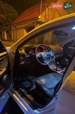Седан Mazda 6 2010 в 