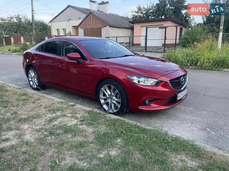 Седан Mazda 6 2014 в Киеве