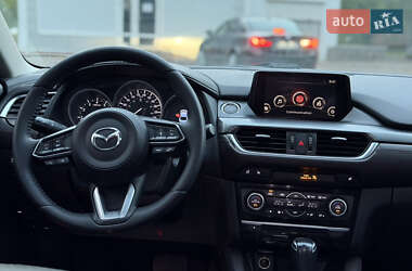 Седан Mazda 6 2018 в 