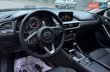 Седан Mazda 6 2018 в 