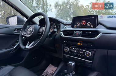 Седан Mazda 6 2018 в 