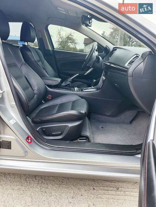 Універсал Mazda 6 2014 в Запоріжжі