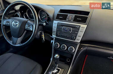 Седан Mazda 6 2012 в 