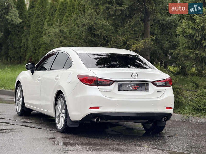 Седан Mazda 6 2014 в Тернополе