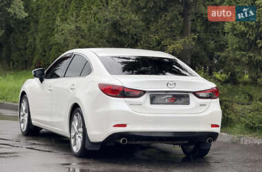 Седан Mazda 6 2014 в 