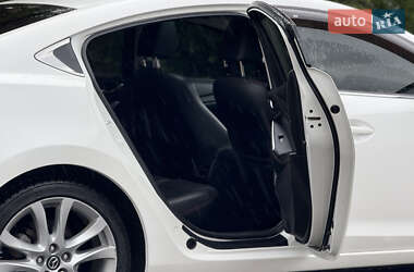 Седан Mazda 6 2014 в 