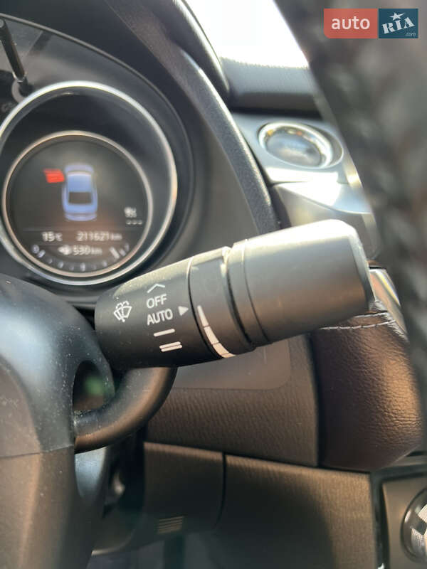 Седан Mazda 6 2016 в Мукачево