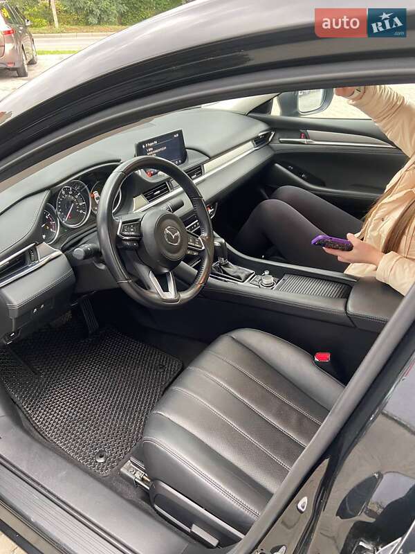 Седан Mazda 6 2018 в Луцке