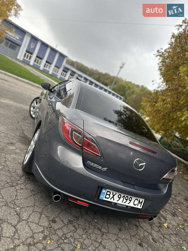 Седан Mazda 6 2008 в Волочиске