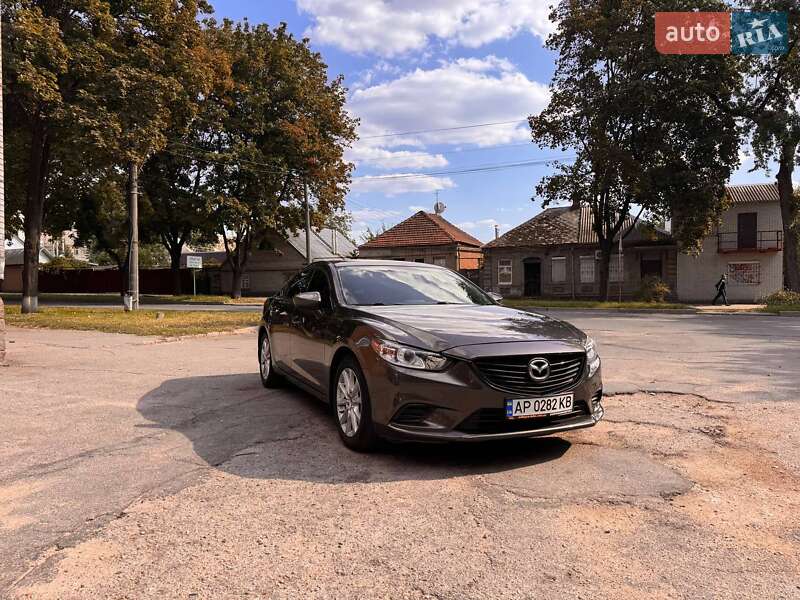 Седан Mazda 6 2015 в 