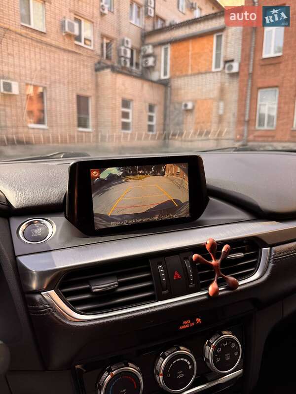 Седан Mazda 6 2015 в Киеве