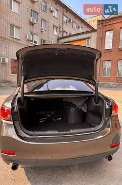 Седан Mazda 6 2015 в 