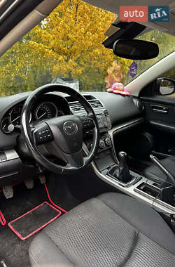 Седан Mazda 6 2010 в  фото 28 Седан Mazda 6 2010 в