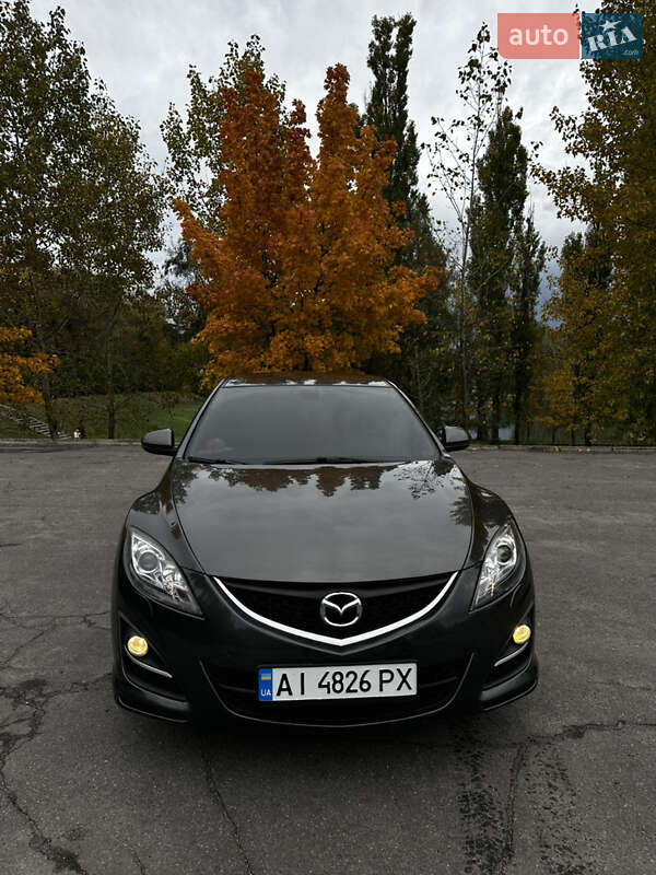 Седан Mazda 6 2010 в Горішніх Плавнях
