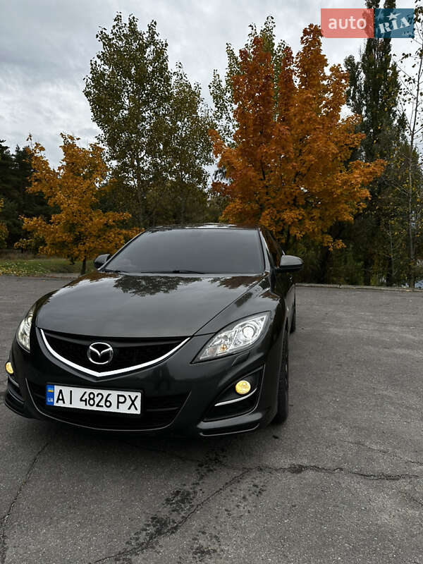 Седан Mazda 6 2010 в Горішніх Плавнях