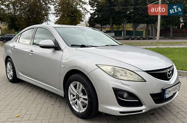 Седан Mazda 6 2010 в 