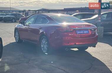 Седан Mazda 6 2014 в 