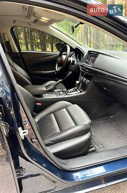 Седан Mazda 6 2014 в 