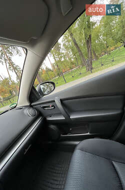 Универсал Mazda 6 2010 в 