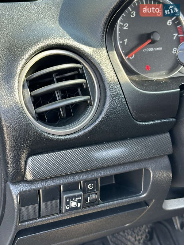 Седан Mazda 6 2003 в Дрогобыче