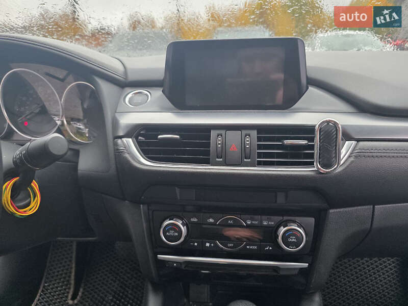 Седан Mazda 6 2016 в Шостке
