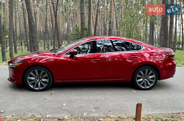 Седан Mazda 6 2018 в 