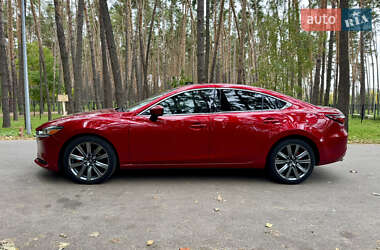 Седан Mazda 6 2018 в 