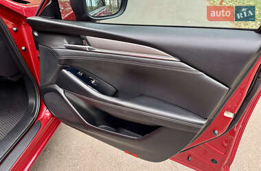 Седан Mazda 6 2018 в 