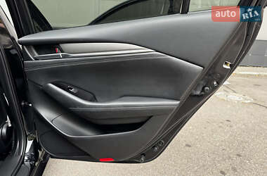 Седан Mazda 6 2021 в  фото 15 Седан Mazda 6 2021 в