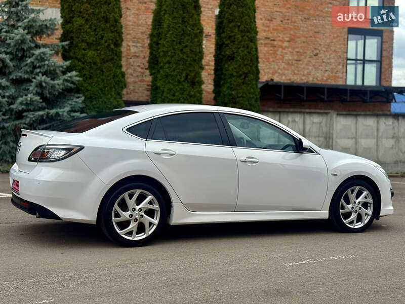 Ліфтбек Mazda 6 2011 в Рівному