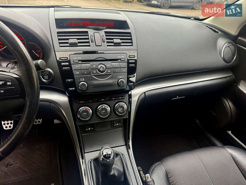 Ліфтбек Mazda 6 2011 в Рівному
