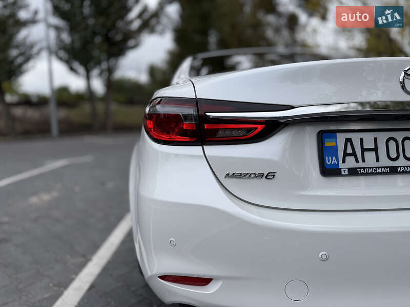 Седан Mazda 6 2018 в Киеве