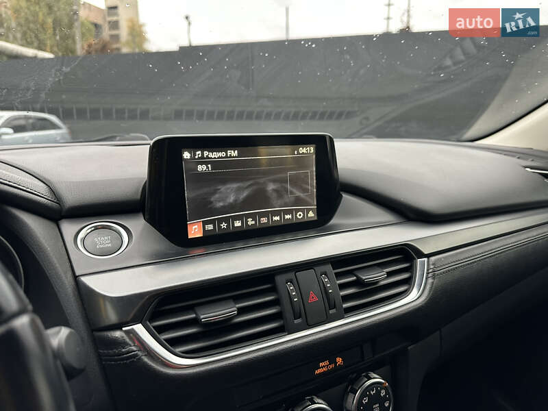 Седан Mazda 6 2015 в Нежине