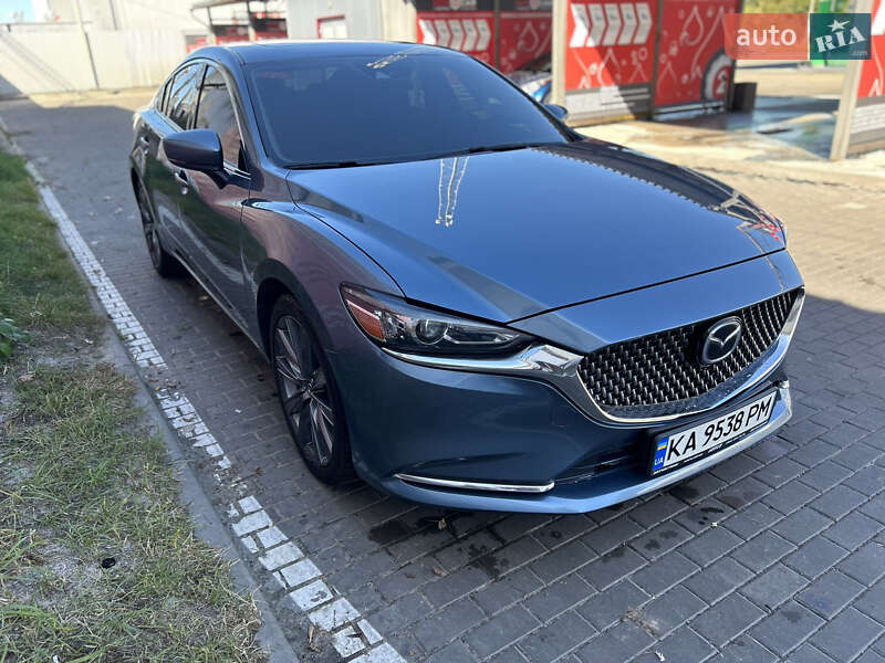 Седан Mazda 6 2018 в Киеве