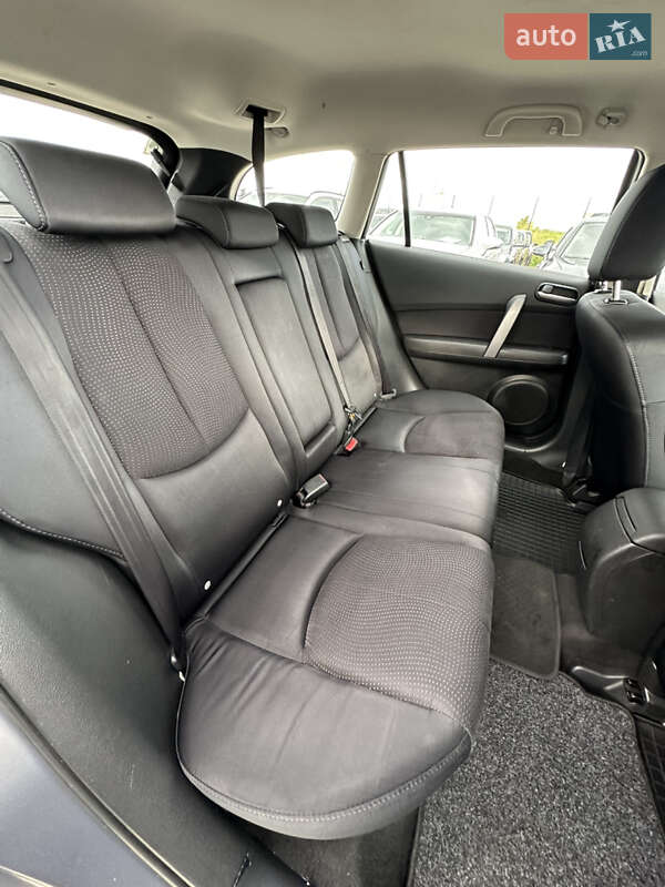 Универсал Mazda 6 2010 в Ивано-Франковске