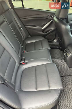 Седан Mazda 6 2016 в 