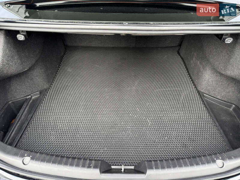 Седан Mazda 6 2016 в Киеве