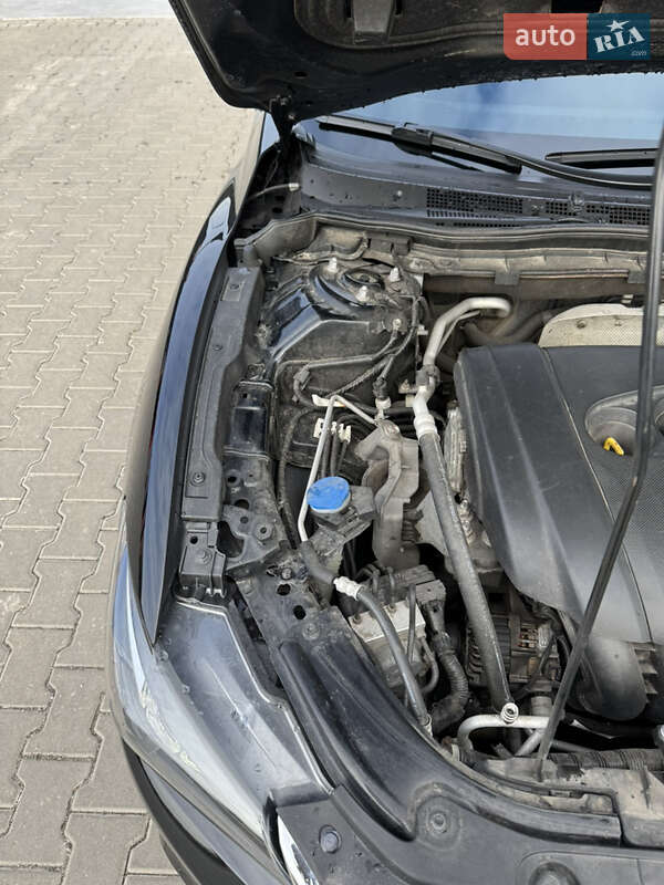 Седан Mazda 6 2016 в Киеве