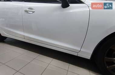 Седан Mazda 6 2015 в 