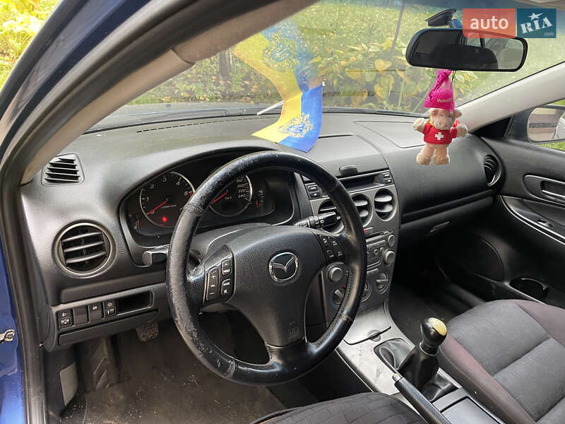 Ліфтбек Mazda 6 2002 в Рівному