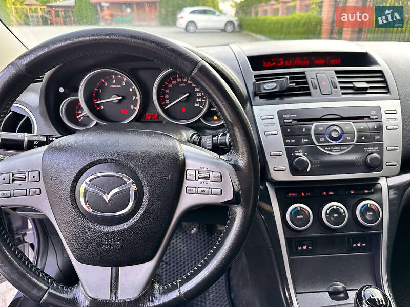 Седан Mazda 6 2009 в Львове