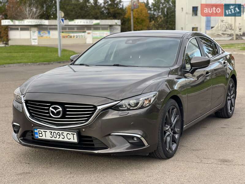 Седан Mazda 6 2016 в Николаеве