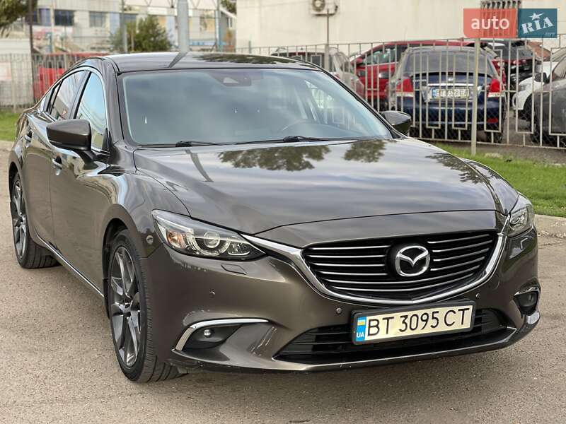 Седан Mazda 6 2016 в Николаеве