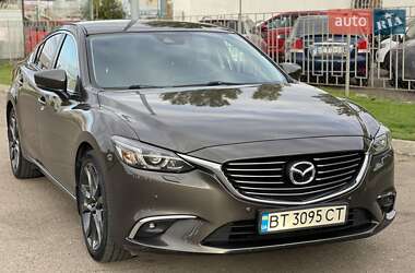 Седан Mazda 6 2016 в  фото 4 Седан Mazda 6 2016 в